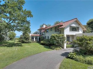 178 Old Field Rd, Setauket, NY 11733