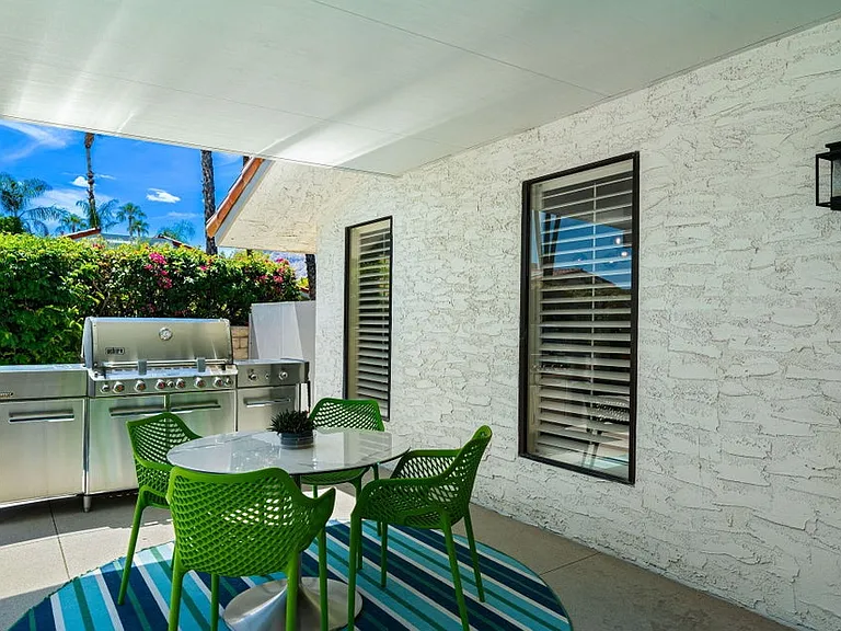 41 Lincoln Pl — Photo 32