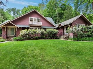 111 Oweno Rd, Mahwah, NJ 07430