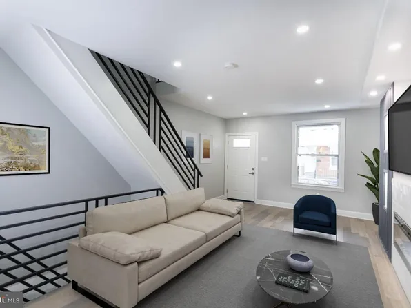 2043 S Alden St, Philadelphia, PA 19143