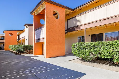 Monte Vista Apartments Photo 1