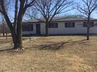 220 E Cypress St, Dwight, KS 66849