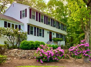 5 Ruel Dr, Dover, MA 02030