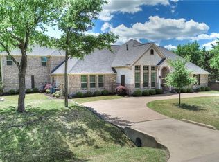 218 Lago Grande Trl, Lucas, TX 75098