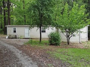 812 Clouser Rd, Hanover, PA 17331