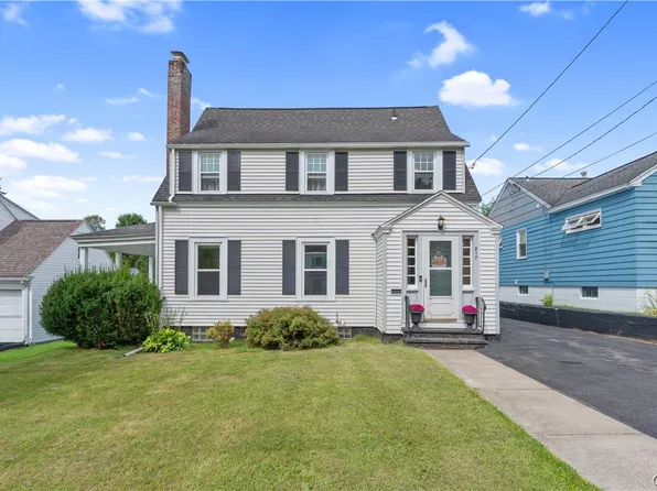 217 E Warrington Rd, Syracuse, NY 13205
