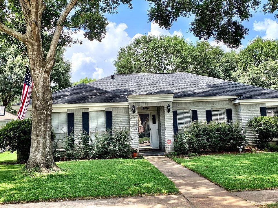1st image of 15814 Creekhaven Dr
