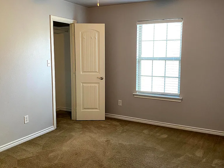904-906 Parkplace Rdg #906 — Photo 15
