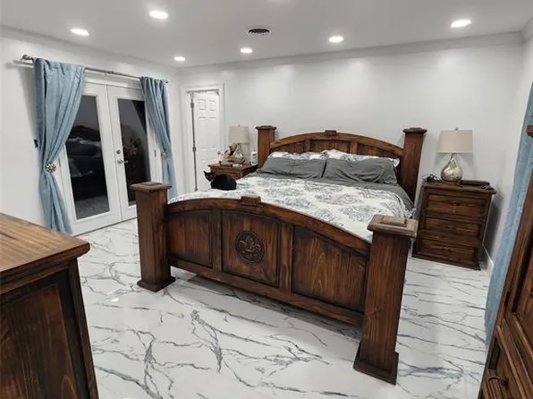 1002 Cottage Ln, Dexter, MO 63841