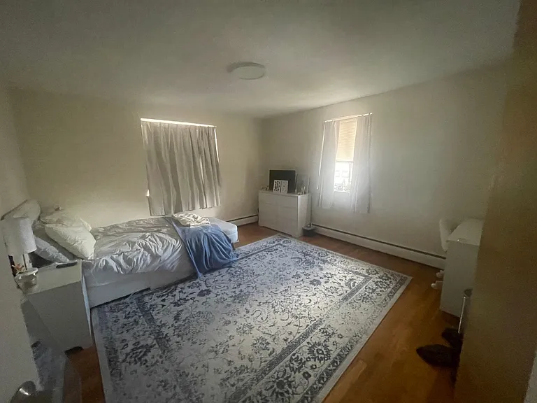 210 Babcock St #4G — Photo 3
