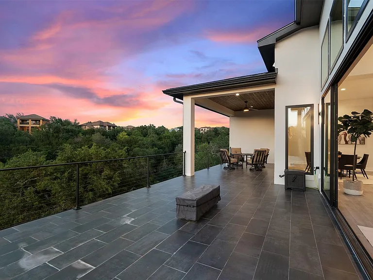 235 Canyon Turn Trl — Photo 32