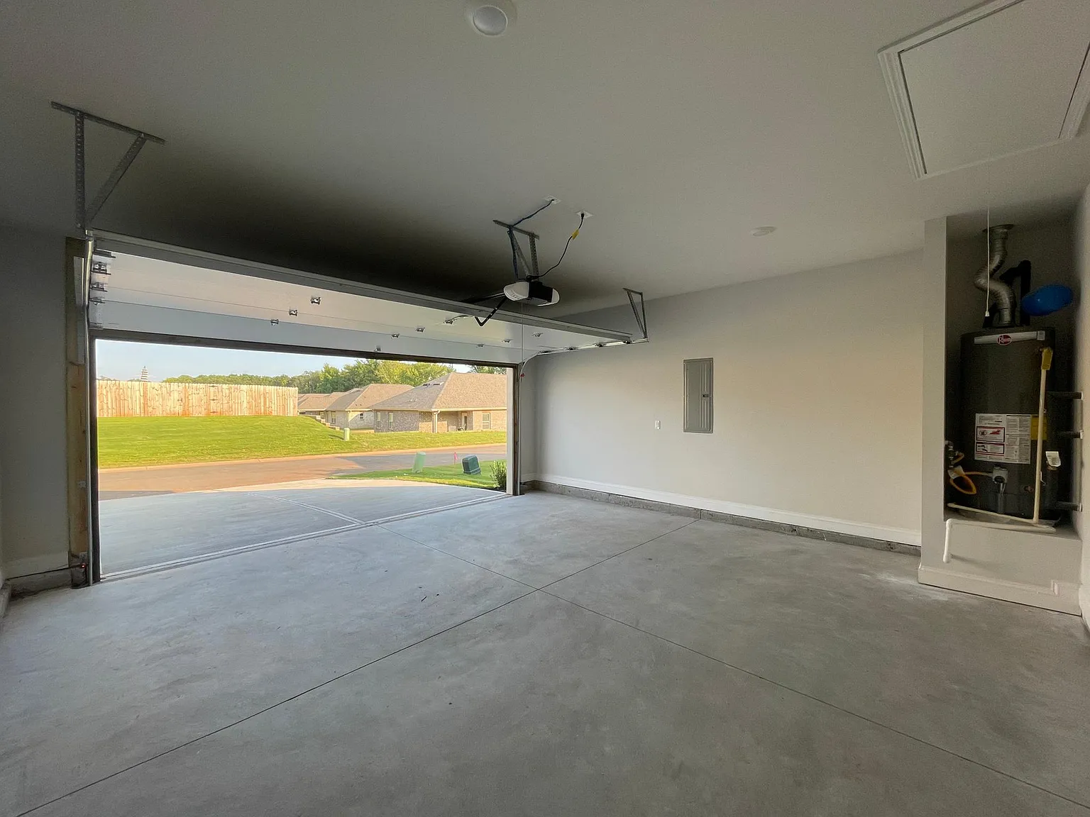 706 Radner Way — Photo 3