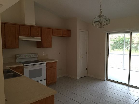 2nd image of 118 Westrobin Ln