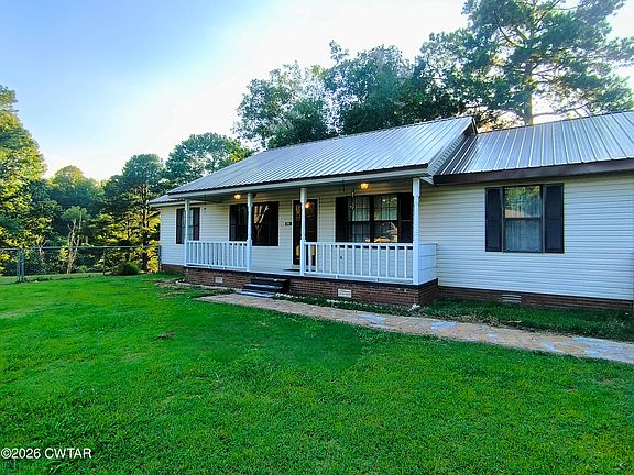3rd image of 3741 Pete Gray Rd