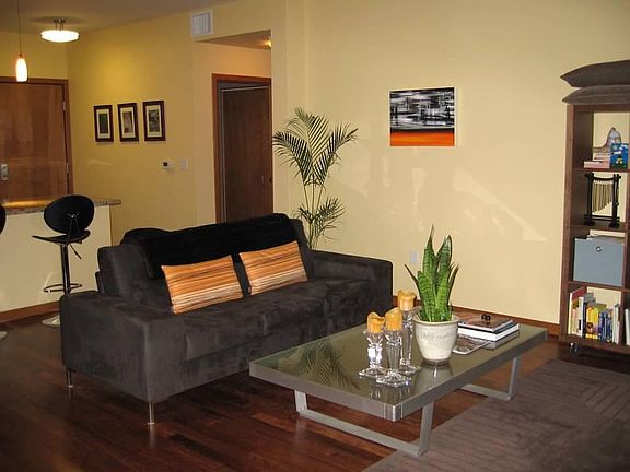 Living area with perspective to the bathroom door (bedroom door opposite the bathroom)