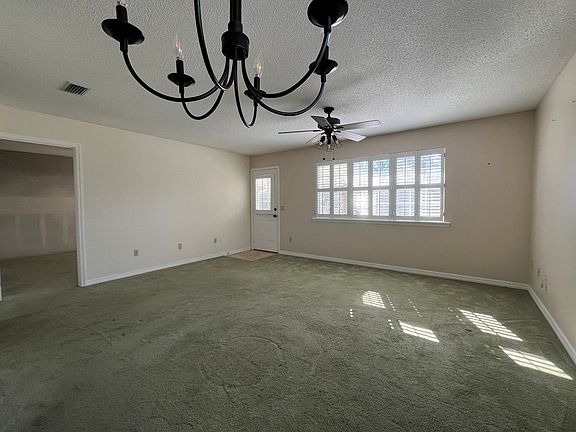 2nd image of 829 Tara Trace Cir SW