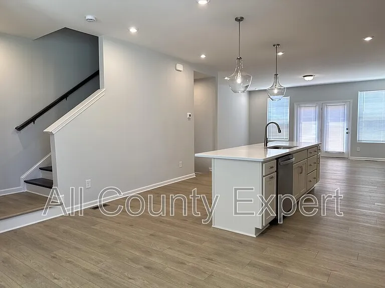 2817 Beacon Bend Xing — Photo 14