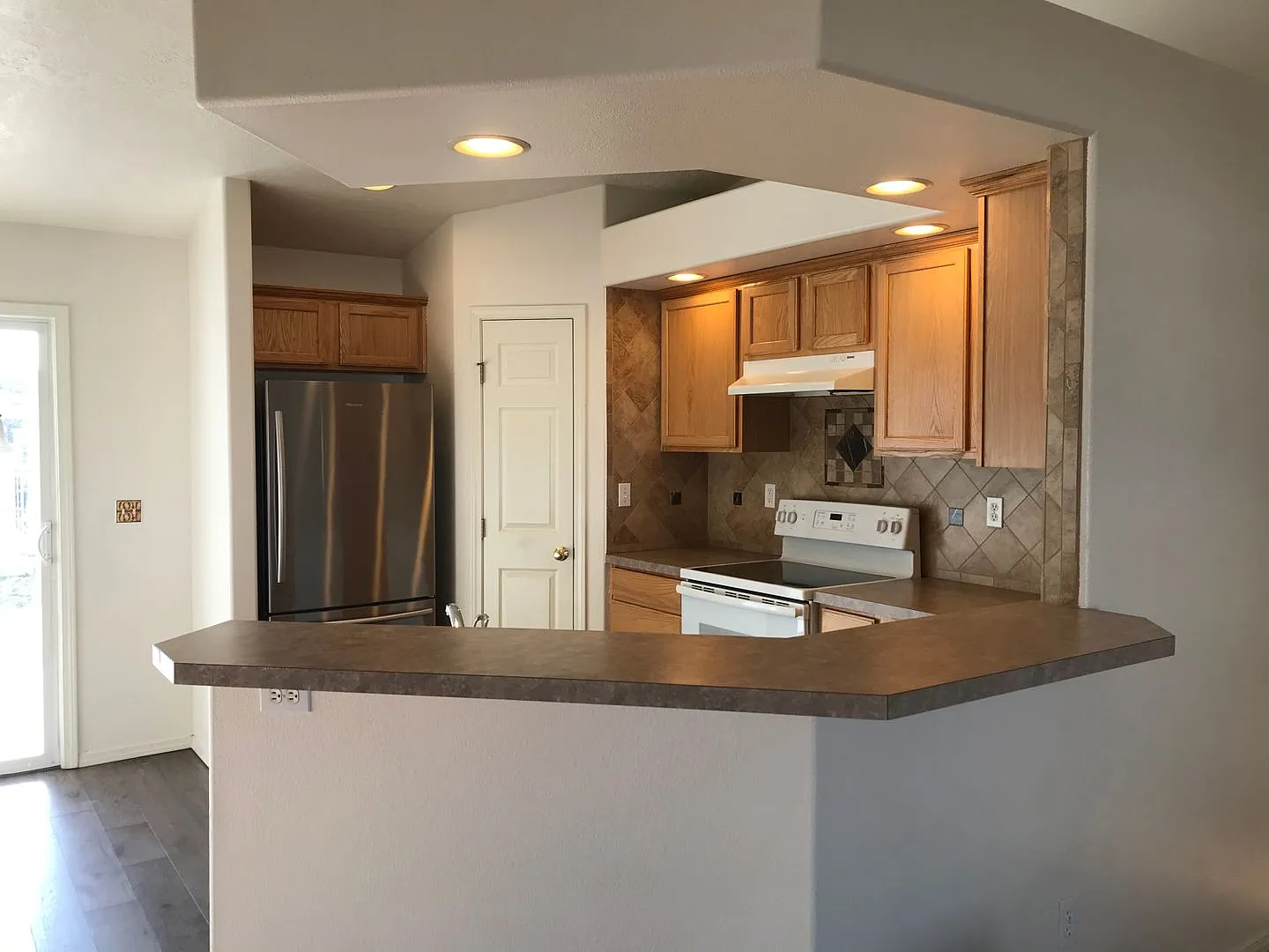 Single level 4 bedroom 2 bath Boise home. — Photo 2