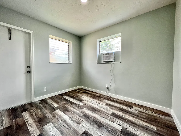 801 NW 7th Ave #1 — Photo 15