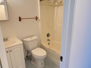 8091 NW 12th St APT B, Margate, FL 33063