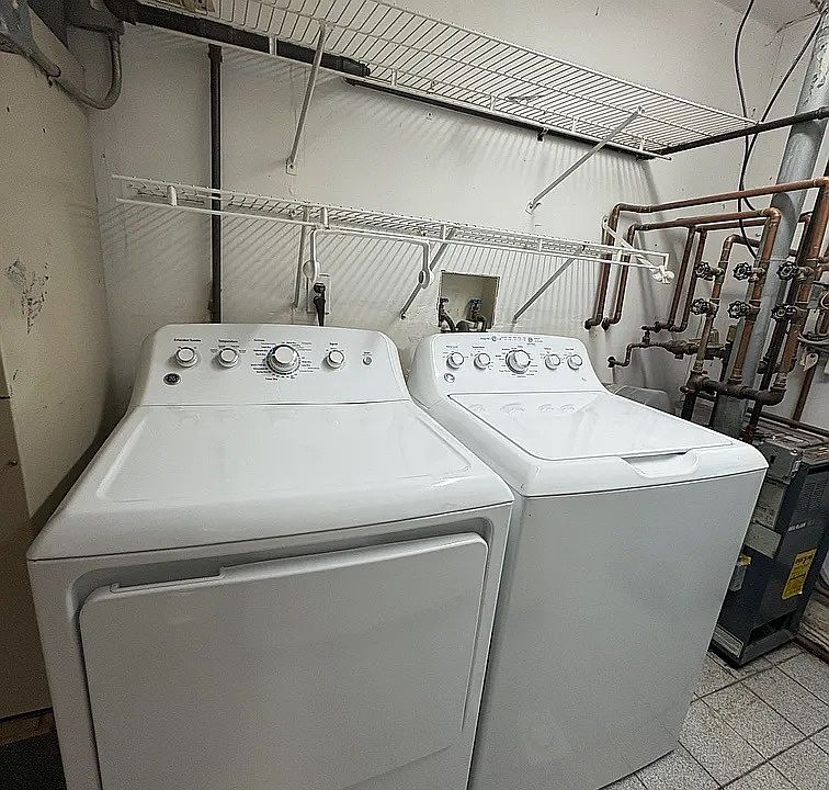 1st image of 262 Stafford Ave #3
