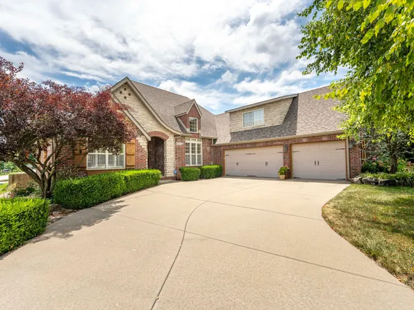 1463 N Marlowe Avenue, Springfield, MO 65802
