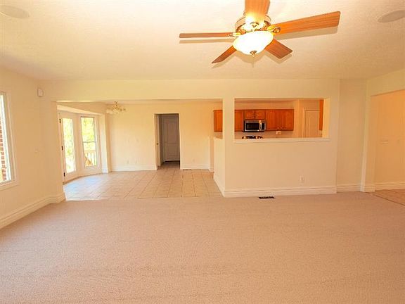 2nd image of 618 Coleberry Ct