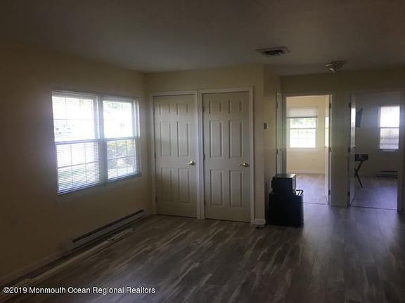 3rd image of 362A Chesterfield Ct #1001