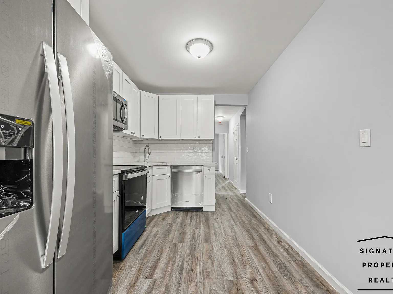 410 Utica Avenue — Photo 2