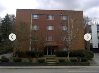 5230 5th Ave APT 201, Pittsburgh, PA