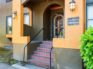 2434 SE Ankeny St APT 9, Portland, OR 97214
