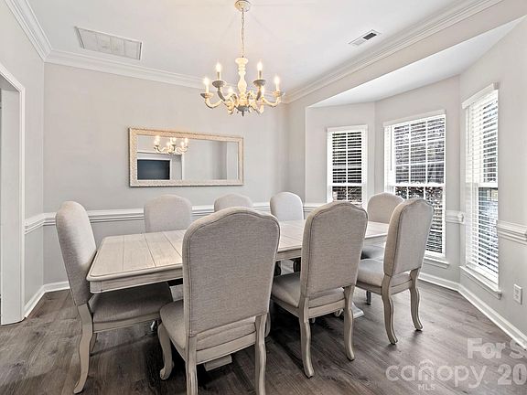 3rd image of 13702 Chambray Ln