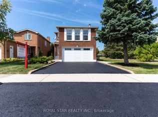42 Kingknoll Dr, Brampton, ON L6Y3G6