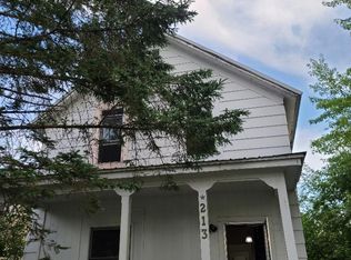 213 1st St, Sandstone, MN 55072