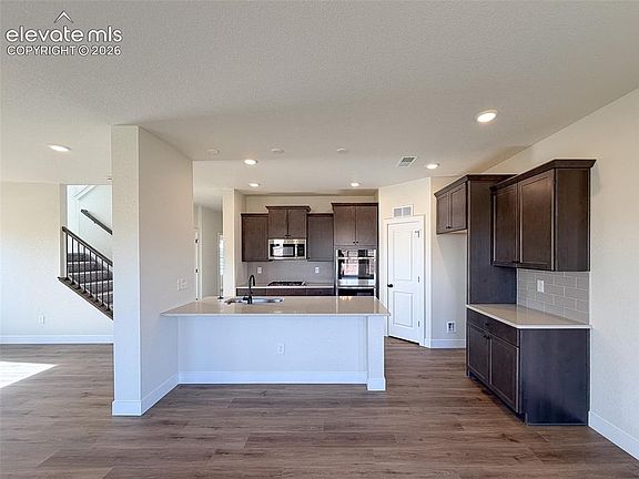 5th image of 8285 Lemon Grass Rd