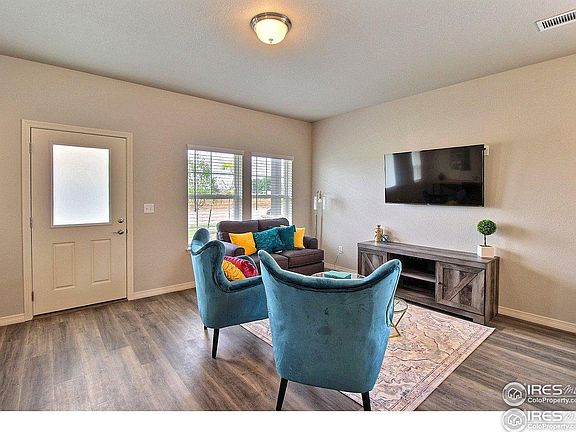 5th image of 1693 Grand Ave #1