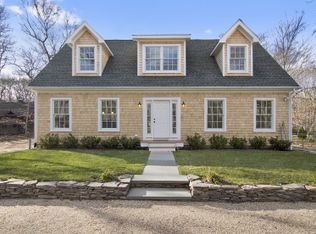 148 Copeces Ln, East Hampton, NY 11937