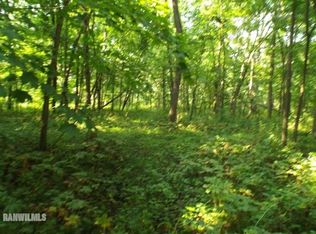 9667/9679 S Lost Horizon Rd, Galena, IL 61036