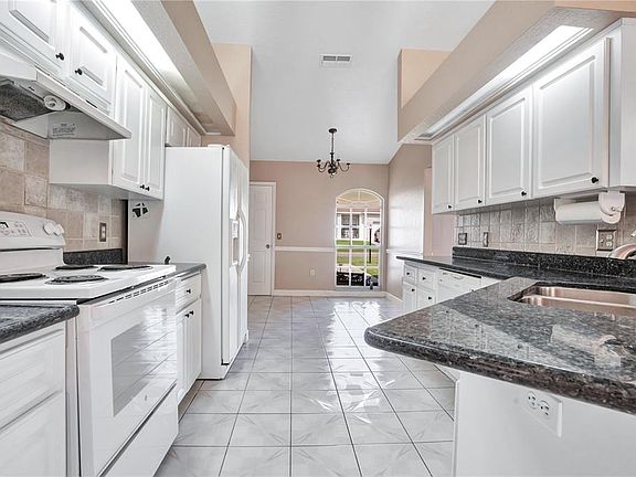 2nd image of 667 Jessanda Cir