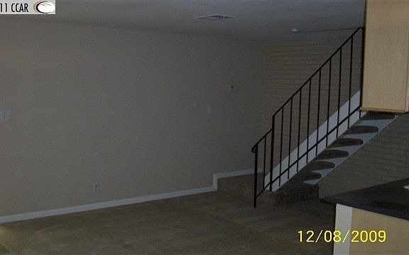 5th image of 2405 Lemontree Ct Unit 3