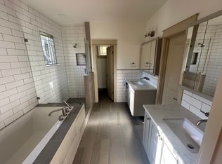 1113 S 3rd St, Austin, TX 78704