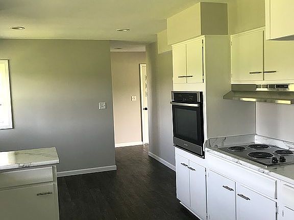 New appliances and counters