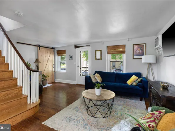 240 W 6th Ave, Conshohocken, PA 19428