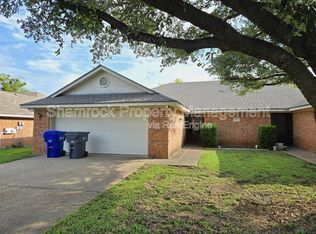 10161 Valencia Dr, Waco, TX 76708