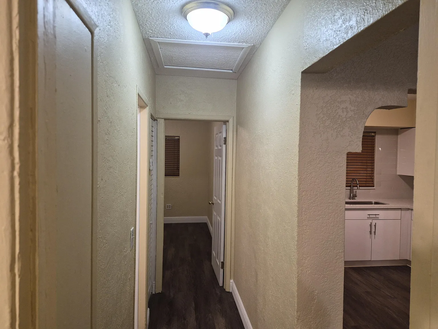 2 bed, 1.0 bath, 850 sqft, $2,375 — Photo 4