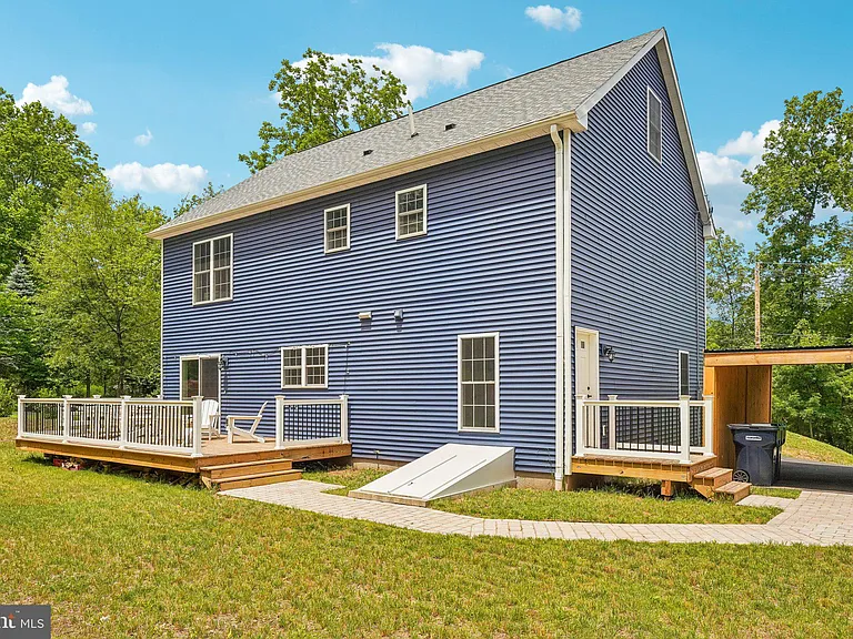40 Creek Rd — Photo 45