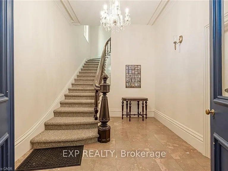 46 Herkimer St #2 — Photo 3