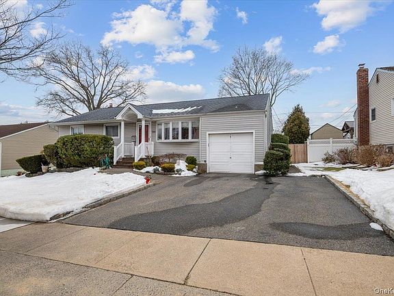 3rd image of 152 Haypath Road