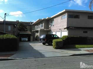 2237 Rose Ave APT D, Signal Hill, CA 90755