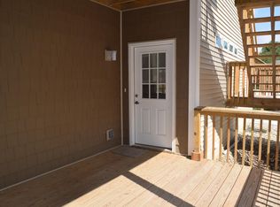 603 Seminary Ave APT 2, Bloomington, IL 61701